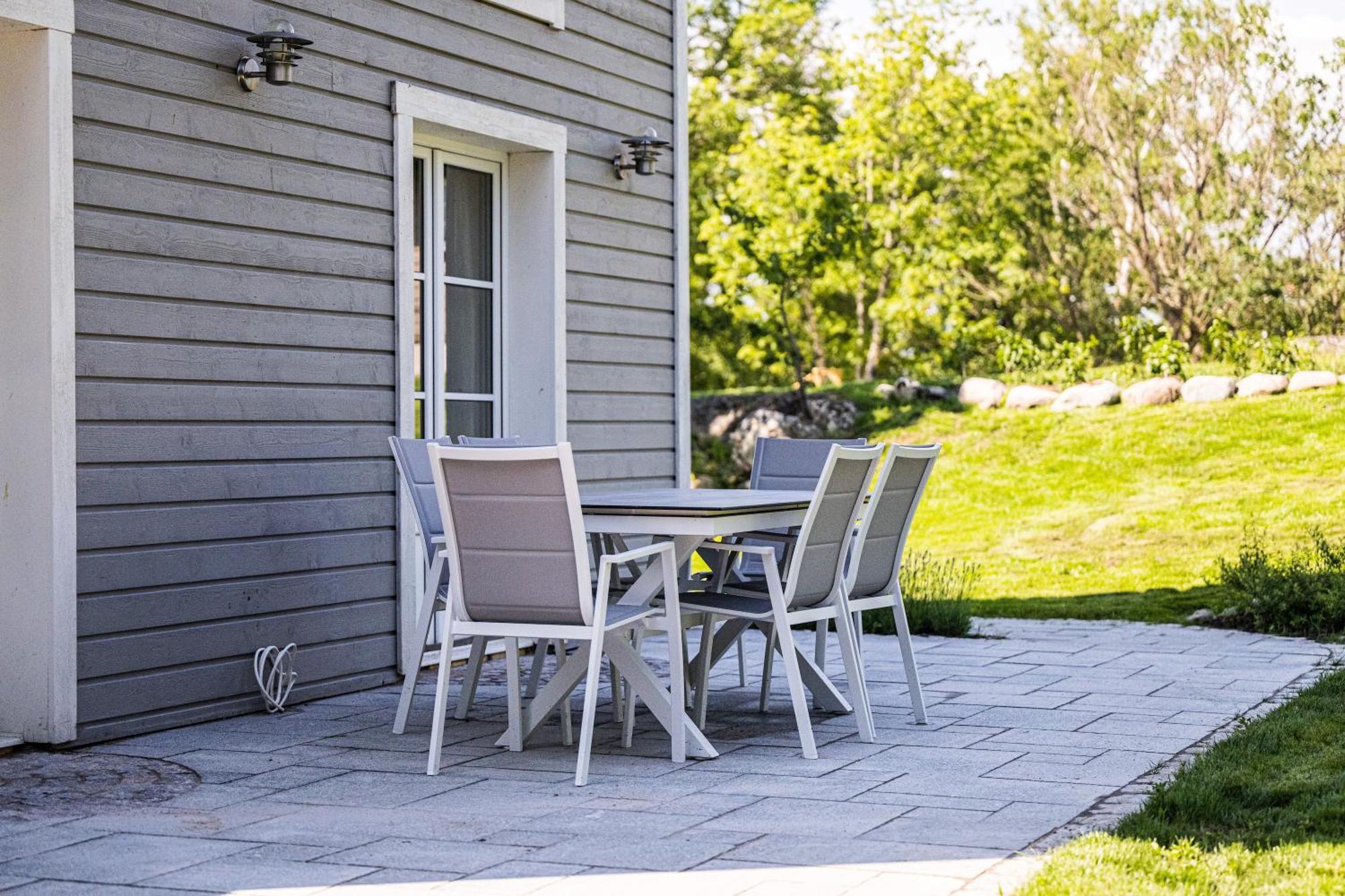 Exclusive Tranquil Villa By The Sea, Boat Available Drottningskär Exterior photo