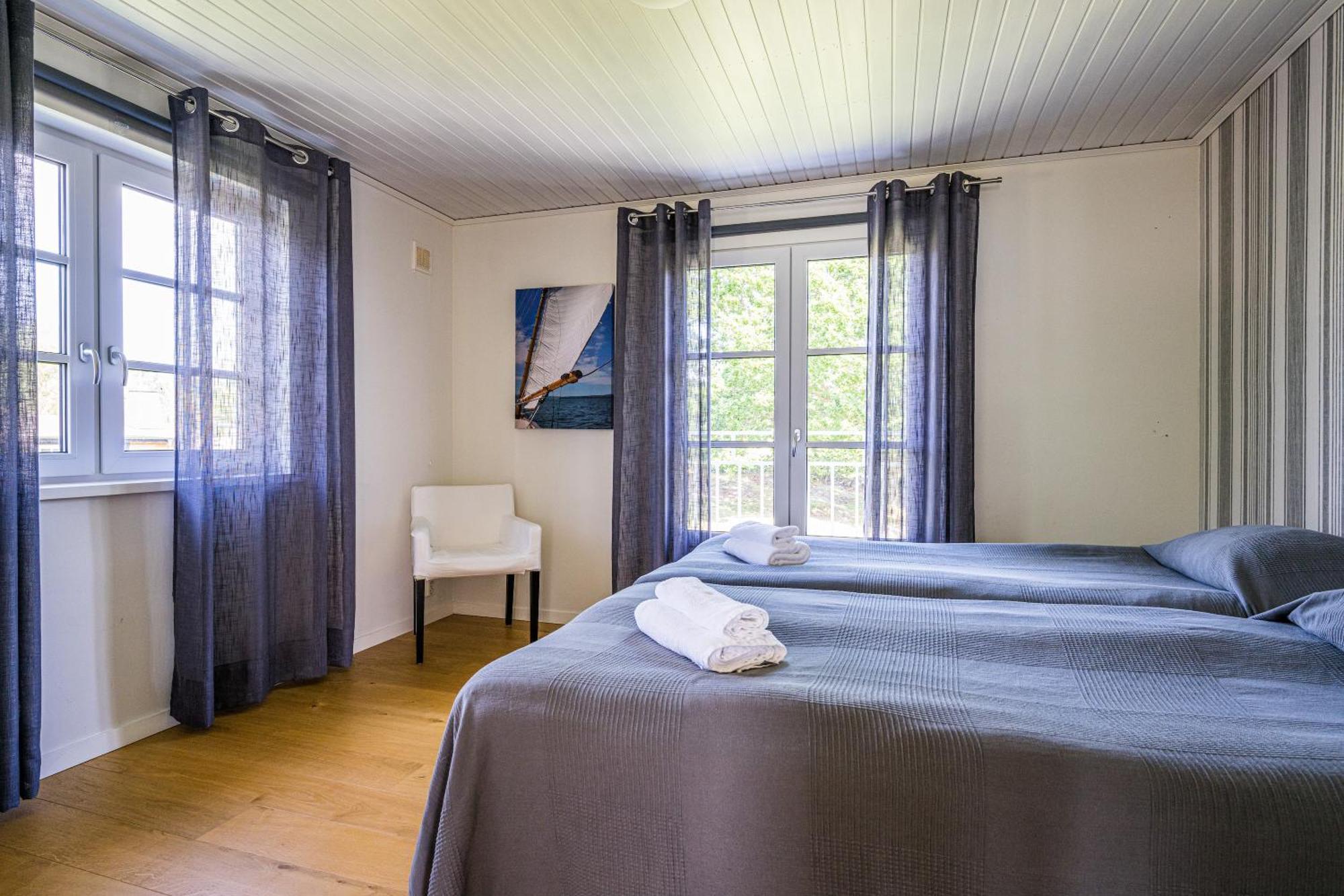 Exclusive Tranquil Villa By The Sea, Boat Available Drottningskär Exterior photo